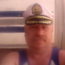 Парень предлагает ласки и вагинальный массаж с доставкой дамам и девушкам, без коммерции, в Вологде Парень предлагает ласки и вагинальный массаж с доставкой дамам и девушкам, без коммерции, в Вологде