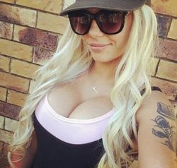 Поимей меня! Молодая девушка ищет мужчину в Вологде Поимей меня! Молодая девушка ищет мужчину в Вологде