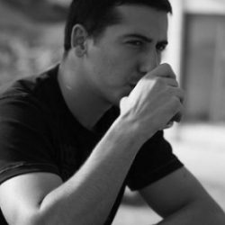 Парень, ищу девушку для регулярных встреч в Вологде Парень, ищу девушку для регулярных встреч в Вологде