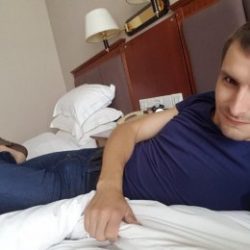 Парень из Москвы. Хочу просто секса с нормальной девушкой Парень из Москвы. Хочу просто секса с нормальной девушкой
