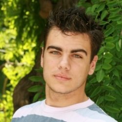 Симпатичный парень в поисках "нижней" девушки для развлечений в Вологде Симпатичный парень в поисках "нижней" девушки для развлечений в Вологде